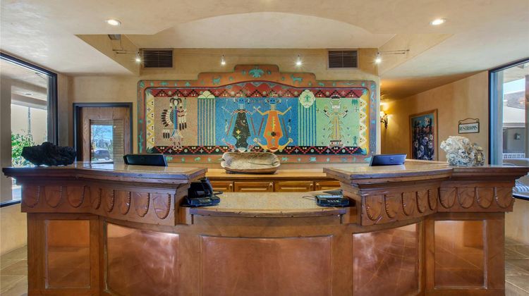 La Posada Lodge & Casitas-Boutique Hotel Lobby