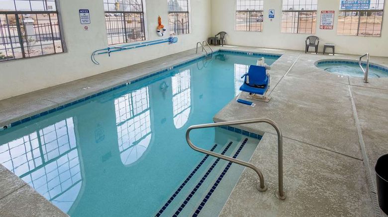 <b>Quality Inn Winslow I-40 Pool</b>. Images powered by <a href="https://iceportal.shijigroup.com/" title="IcePortal" target="_blank">IcePortal</a>.
