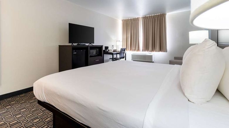 <b>Quality Inn Winslow I-40 Room</b>. Images powered by <a href="https://iceportal.shijigroup.com/" title="IcePortal" target="_blank">IcePortal</a>.