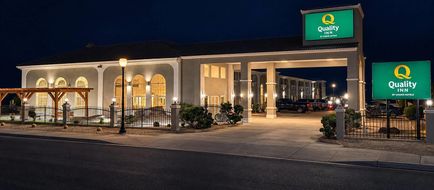 Quality Inn Winslow I-40 Exterior