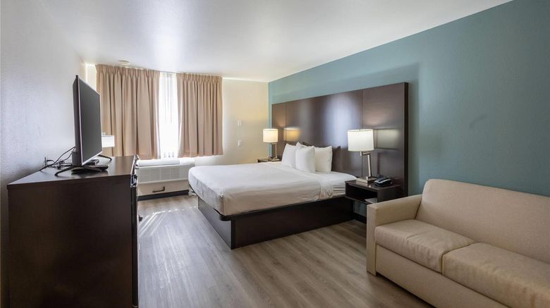 <b>Quality Inn Winslow I-40 Room</b>. Images powered by <a href="https://iceportal.shijigroup.com/" title="IcePortal" target="_blank">IcePortal</a>.