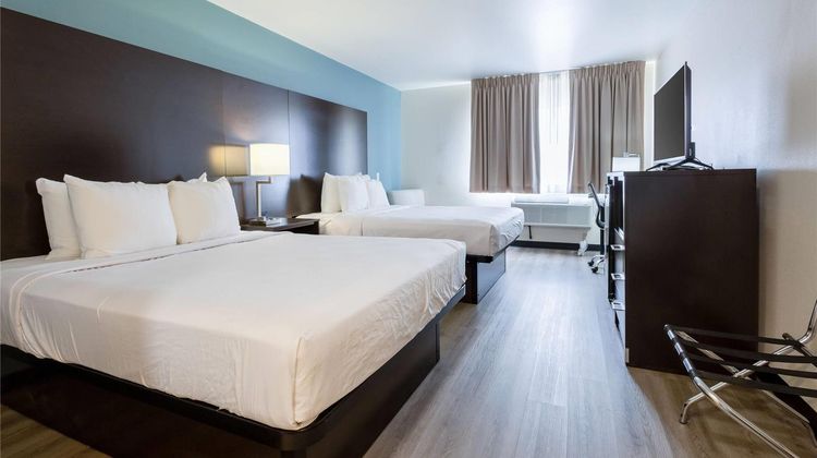Quality Inn Winslow I-40 Room