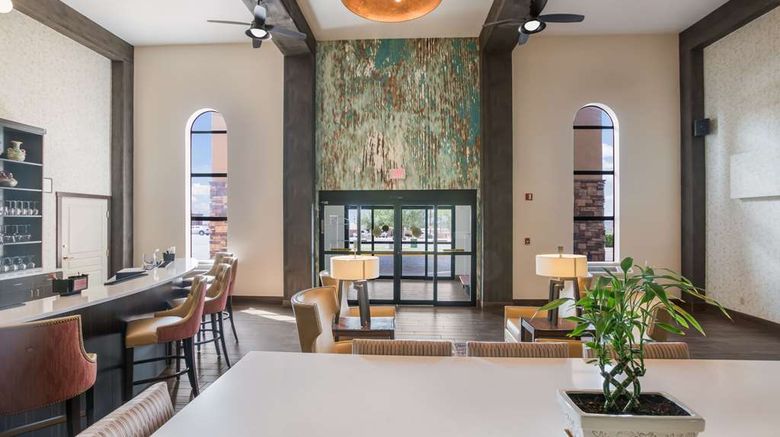 <b>Clarion Inn Page Lobby</b>. Images powered by <a href="https://iceportal.shijigroup.com/" title="IcePortal" target="_blank">IcePortal</a>.