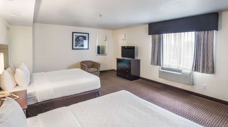 Clarion Inn Page Suite