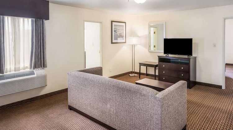 Clarion Inn Page Suite