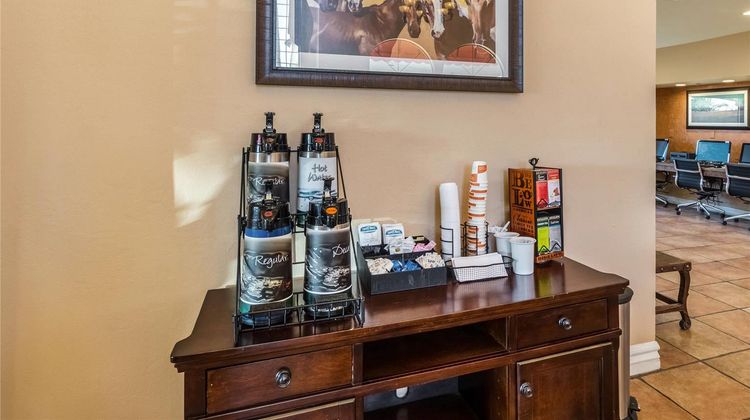 Quality Inn Casa Grande Lobby