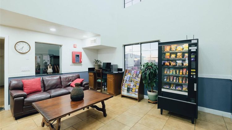 Quality Inn Holbrook-Petrified Forest Lobby