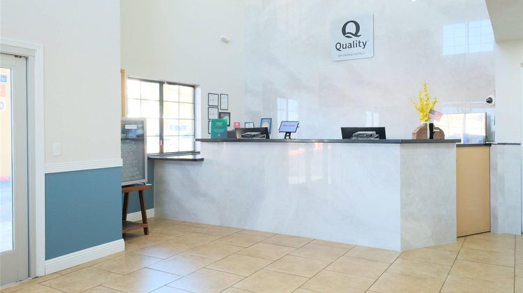 Quality Inn Holbrook-Petrified Forest Lobby