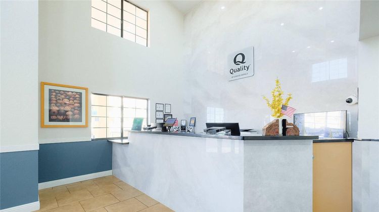 Quality Inn Holbrook-Petrified Forest Lobby