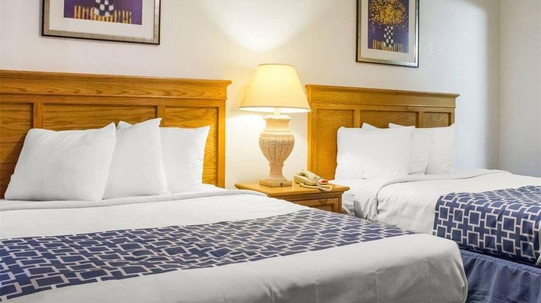 <b>Rodeway Inn Scottsdale Room</b>. Images powered by <a href="https://iceportal.shijigroup.com/" title="IcePortal" target="_blank">IcePortal</a>.
