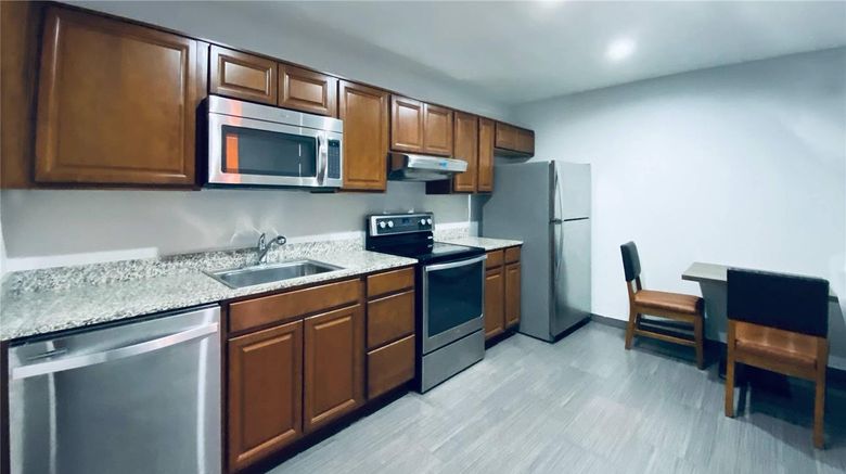 <b>Rodeway Inn Scottsdale Suite</b>. Images powered by <a href="https://iceportal.shijigroup.com/" title="IcePortal" target="_blank">IcePortal</a>.