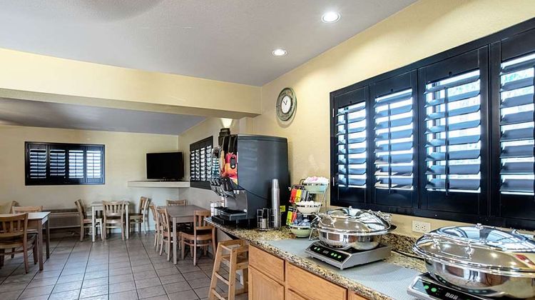 Quality Inn and Suites Phoenix NW - Sun City Restaurant