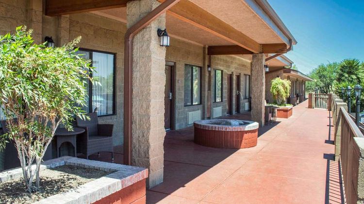 Quality Inn Benson Exterior