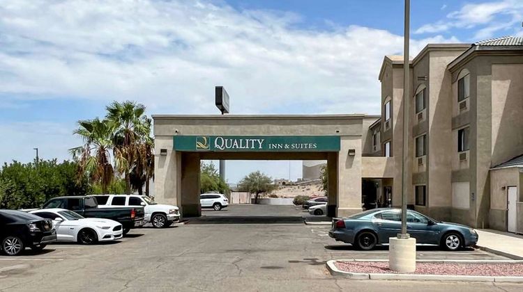 Quality Inn & Suites Yuma Exterior
