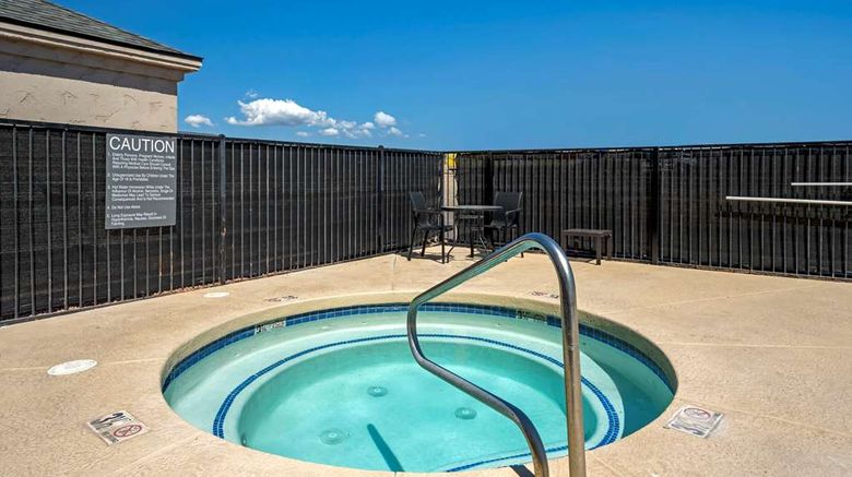 <b>Comfort Inn Camp Verde - I-17 Pool</b>. Images powered by <a href="https://iceportal.shijigroup.com/" title="IcePortal" target="_blank">IcePortal</a>.