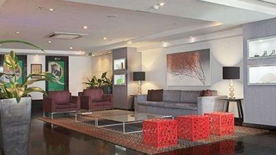 Quality Suites Alphaville