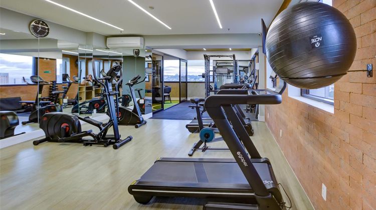 Quality Hotel Faria Lima Health
