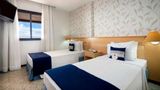 Quality Suites Vila Velha Room