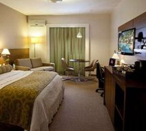 Comfort Suites Flamboyant Room