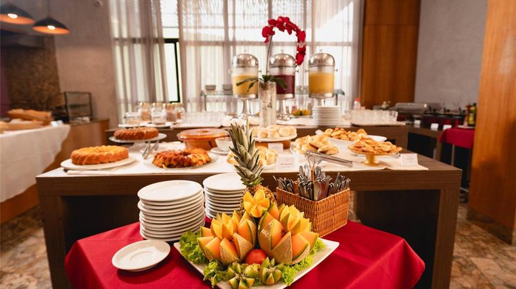 Quality Hotel & Suites Natal Restaurant