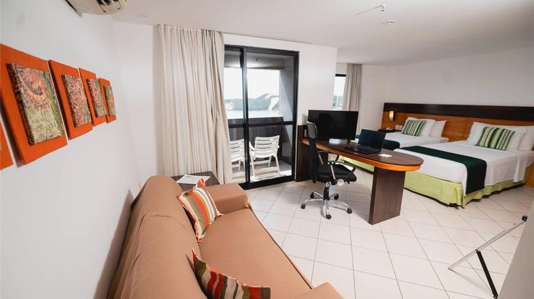 Quality Hotel & Suites Natal Room