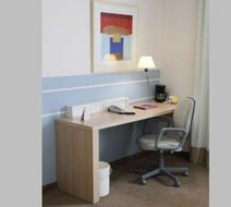 Comfort Suites Londrina Room