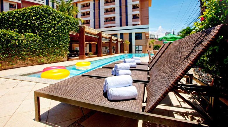 <b>Quality Hotel Aracaju Pool</b>. Images powered by <a href="https://iceportal.shijigroup.com/" title="IcePortal" target="_blank">IcePortal</a>.