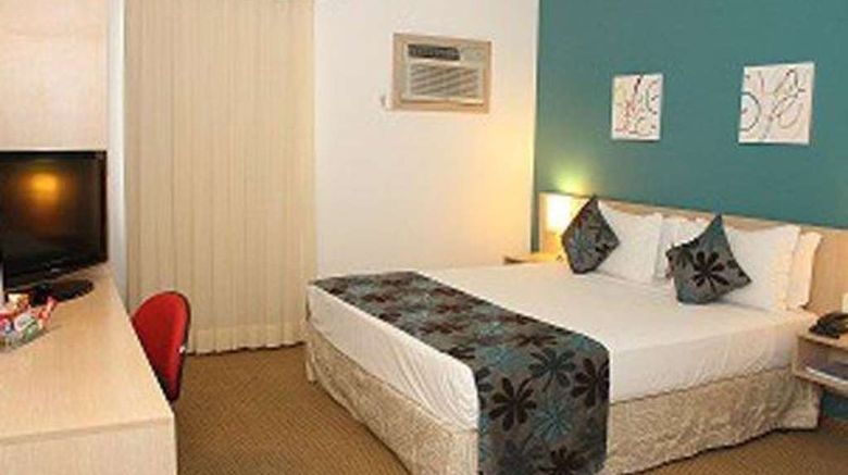 <b>Comfort Inn Joinville Room</b>. Images powered by <a href="https://iceportal.shijigroup.com/" title="IcePortal" target="_blank">IcePortal</a>.