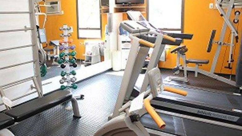 <b>Comfort Inn Joinville Health</b>. Images powered by <a href="https://iceportal.shijigroup.com/" title="IcePortal" target="_blank">IcePortal</a>.