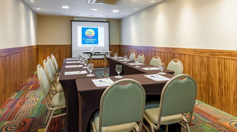 <b>Comfort Hotel Campos dos Goytacazes Meeting</b>. Images powered by <a href="https://iceportal.shijigroup.com/" title="IcePortal" target="_blank">IcePortal</a>.