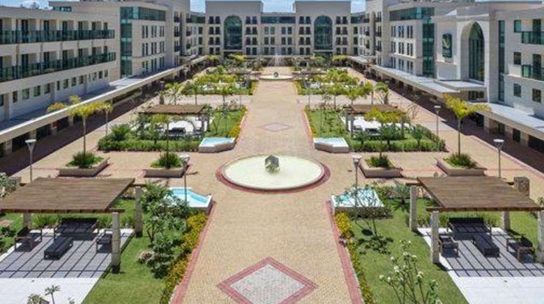 <b>Quality Hotel & Suites Brasilia Exterior</b>. Images powered by <a href="https://iceportal.shijigroup.com/" title="IcePortal" target="_blank">IcePortal</a>.