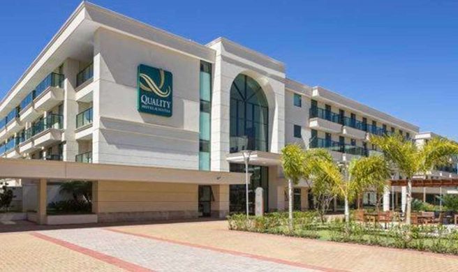 Quality Hotel & Suites Brasilia Exterior