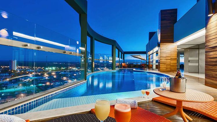 Comfort Hotel & Stes Rondonopolis Pool
