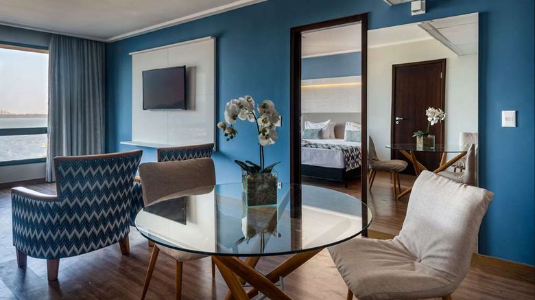 <b>Comfort Suites Vitoria Room</b>. Images powered by <a href="https://iceportal.shijigroup.com/" title="IcePortal" target="_blank">IcePortal</a>.