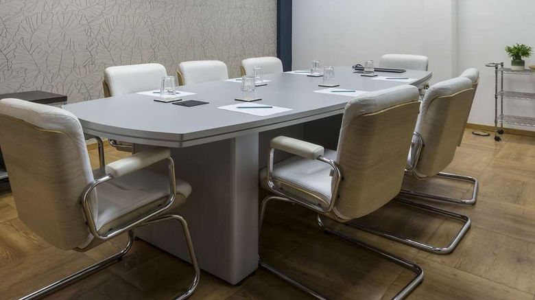 <b>Sleep Inn Vitoria Meeting</b>. Images powered by <a href="https://iceportal.shijigroup.com/" title="IcePortal" target="_blank">IcePortal</a>.
