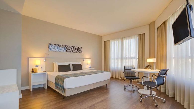 <b>Quality Hotel Sao Caetano Suite</b>. Images powered by <a href="https://iceportal.shijigroup.com/" title="IcePortal" target="_blank">IcePortal</a>.