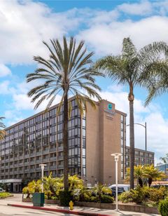 Clarion Hotel Anaheim Resort