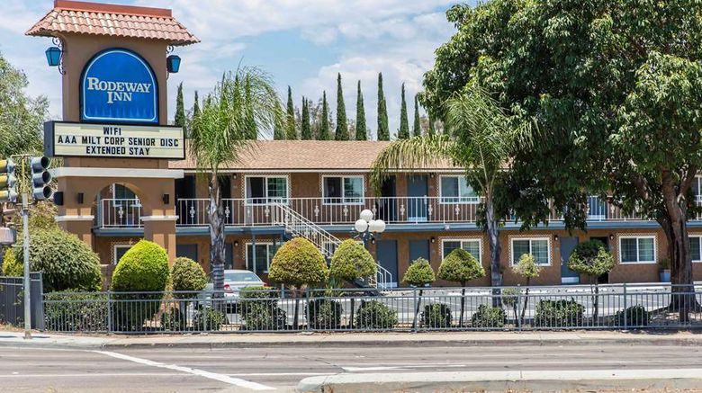 <b>Rodeway Inn Escondido Downtown Exterior</b>. Images powered by <a href="https://iceportal.shijigroup.com/" title="IcePortal" target="_blank">IcePortal</a>.