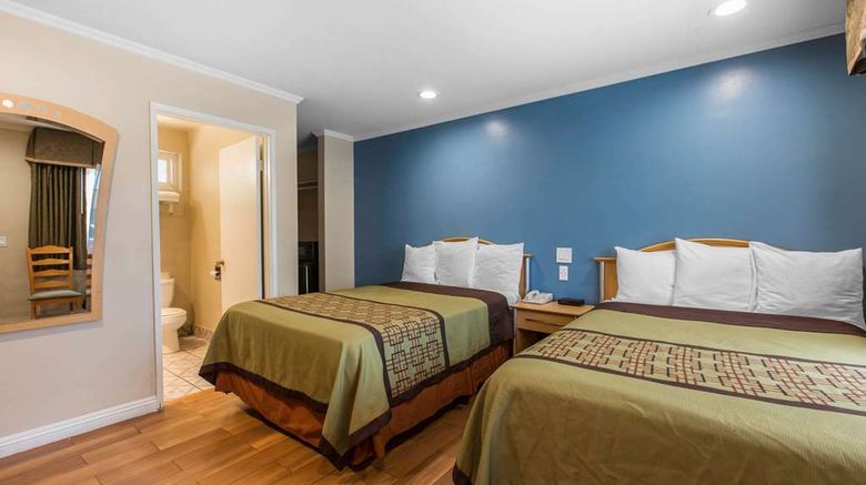 <b>Rodeway Inn Escondido Downtown Room</b>. Images powered by <a href="https://iceportal.shijigroup.com/" title="IcePortal" target="_blank">IcePortal</a>.