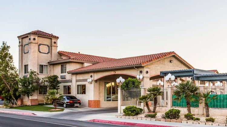 Quality Inn Ridgecrest Exterior