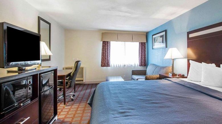 <b>Quality Inn near Mammoth Mountain Room</b>. Images powered by <a href="https://iceportal.shijigroup.com/" title="IcePortal" target="_blank">IcePortal</a>.