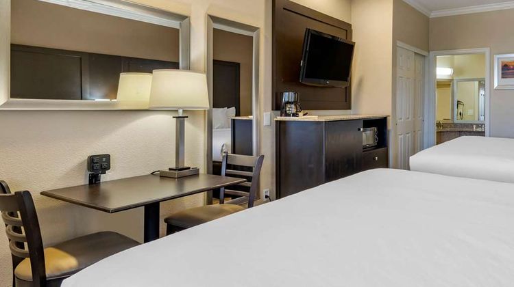 Comfort Inn & Suites Huntington Beach Room