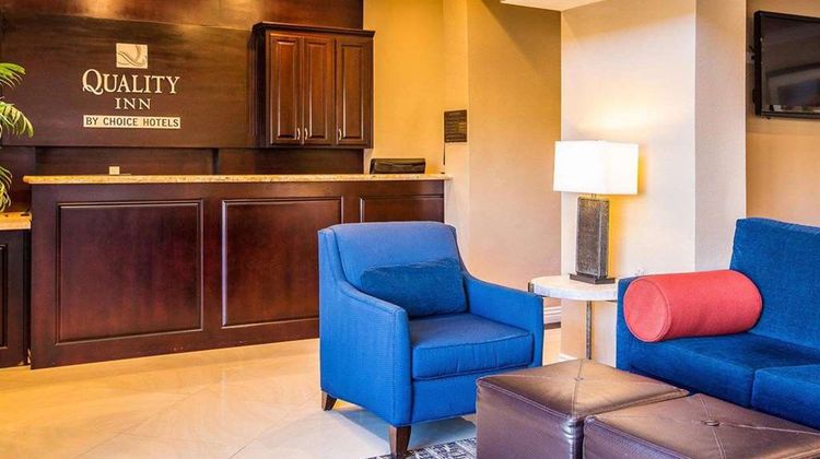 Quality Inn Downey Lobby