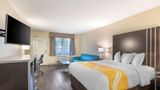 <b>Quality Inn & Suites Camarillo Suite</b>. Images powered by <a href="https://iceportal.shijigroup.com/" title="IcePortal" target="_blank">IcePortal</a>.