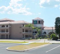 Quality Inn & Suites Camarillo Exterior