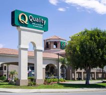 Quality Inn & Suites Camarillo Exterior
