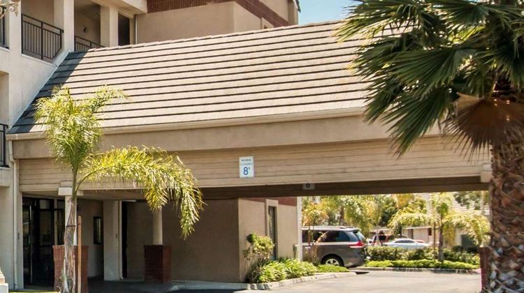 Quality Inn Temecula Wine Country Exterior