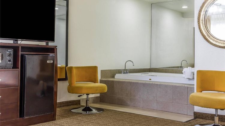 Comfort Inn Suite