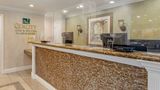 Quality Inn & Suites Anaheim Maingate Lobby