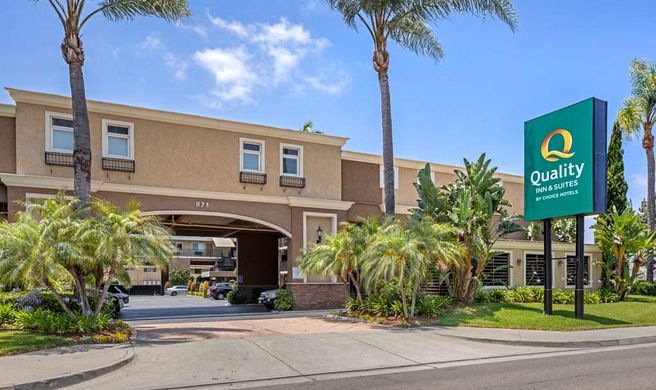 Quality Inn & Suites Anaheim Maingate Exterior